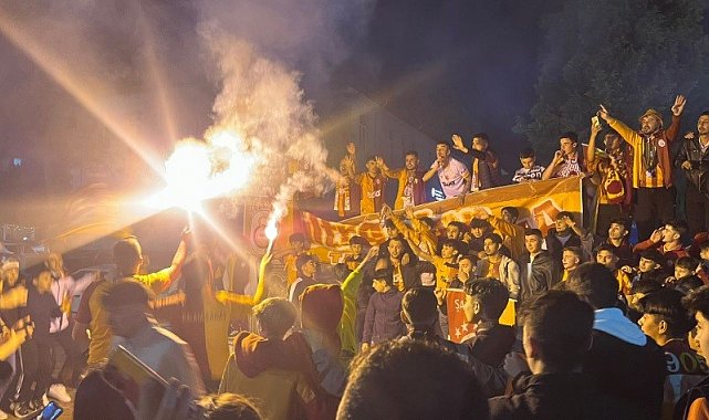 Kütahya'nın Tavşanlı ilçesinde şampiyonluk kutlamaları