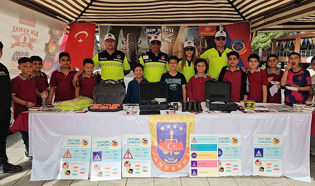 Kuyucak'ta bilim fuarı coşkusu