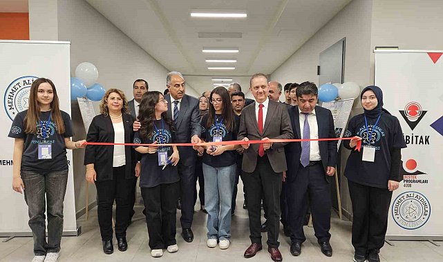Malatya Mehmet Ali Aydınlar Fen Lisesi'nde bilim fuarı düzenlendi