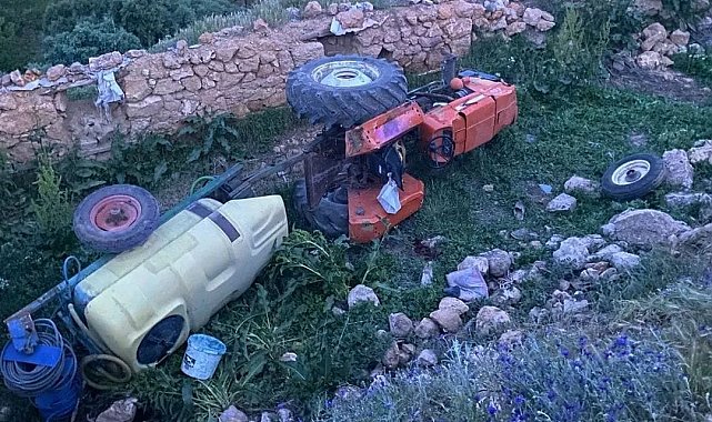 Malatya'da devrilen traktörün sürücü hayatını kaybetti