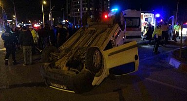 Malatya'da üç aracın karıştığı kazada 4 kişi yaralandı