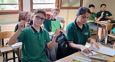 Manisalı öğrencilerden şehit annelerine duygu dolu mektup