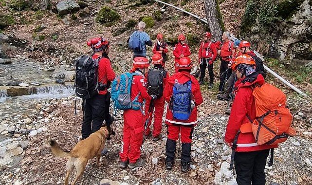 Mantar toplamaya gidip kaybolan dağcıyı arama çalışmaları 6 gündür devam ediyor