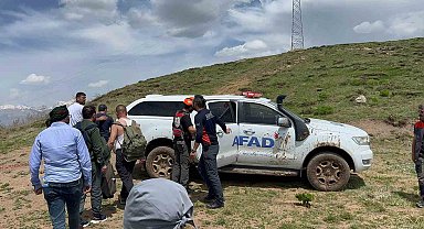 Mantar toplarken kayadan düşen vatandaş kurtarıldı