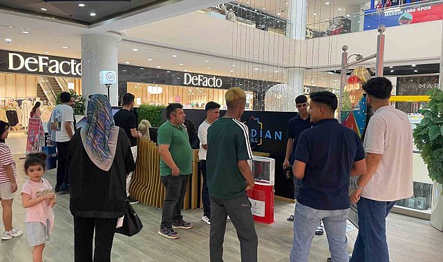 Mardian Mall'da Anneler Günü çeşitli etkinliklerle kutlandı