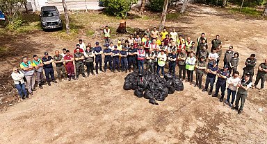 Marmaris 'Orman benim ' diyerek bir saatte bir römork dolusu çöp topladı