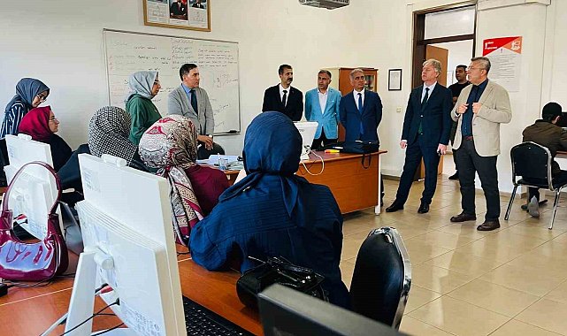 MEB Hayat Boyu Öğrenme Genel Müdürlüğü Bingöl'de temaslarda bulundu