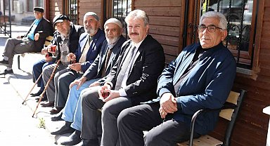 Melikgazi'de Eski Çınarlar Yaşam Merkezi'nin sayıları artıyor