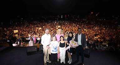 Melis Fis Merkezefendi'de çocuk ve gençleri coşturdu