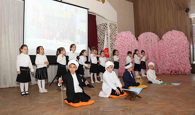 Minikler gösterileriyle mest etti