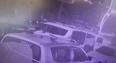 Motosiklet kaskı çalan şahısların o anları kamerada