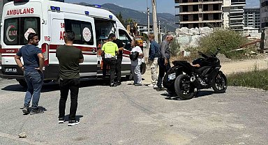 Motosiklet sürücüsü kazada hastanelik oldu