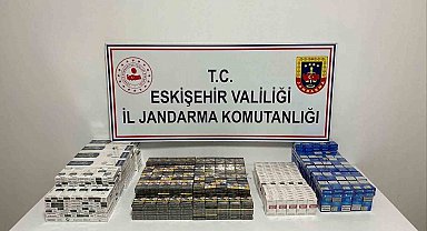 Motosiklet üzerinde bin 100 kaçak sigara ele geçirildi