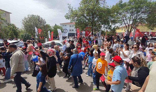 Motosikletli Polis Timlerinden çocuklara özel etkinlik