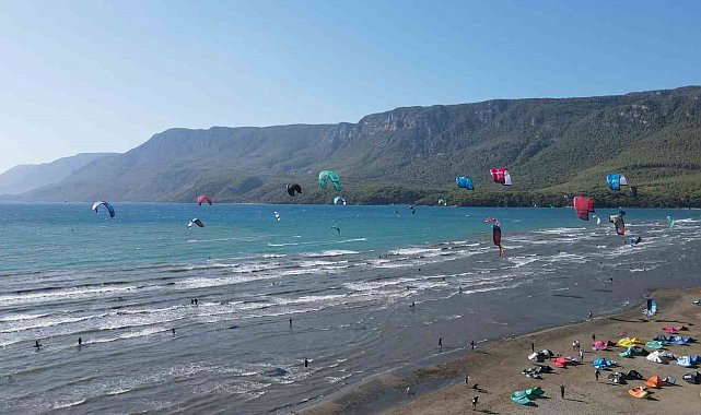 Muğla Akyaka'da 19 Mayıs coşkusu kite sörf şenliği ile kutlanacak