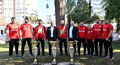 Muratpaşa Spor Kulübü'nde görev dağılımı yapıldı