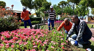 Muratpaşa'nın renkli emeği Çiçek Desenleri Günleri başlıyor