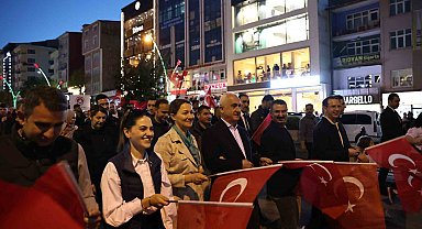 Muş'ta meşaleli gençlik yürüyüşü düzenlendi