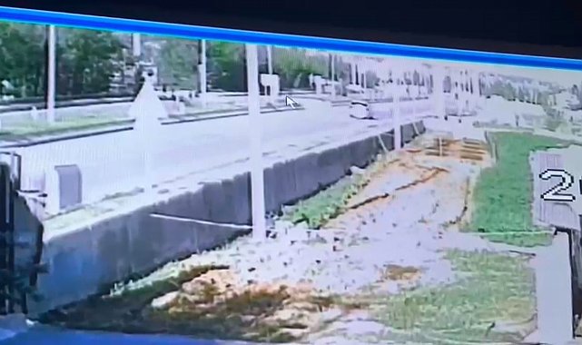 Muş'ta otomobilin çarptığı çocuk ağır yaralandı