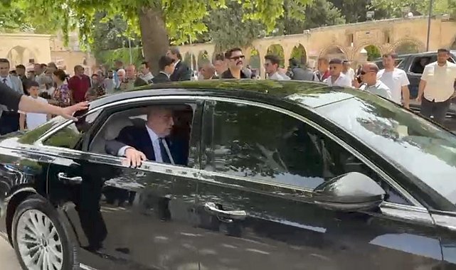 Müsavat Dervişoğlu'ndan tepki çeken hareket