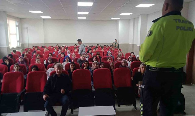 Niğde'de 406 öğrenciye trafik eğitimi verildi