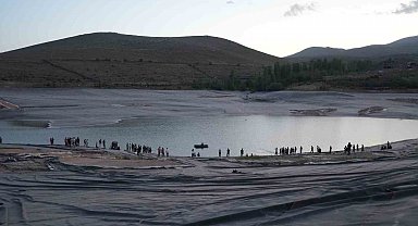 Niğde'de baraja düşen 13 yaşındaki çocuğun cansız bedenine ulaşıldı