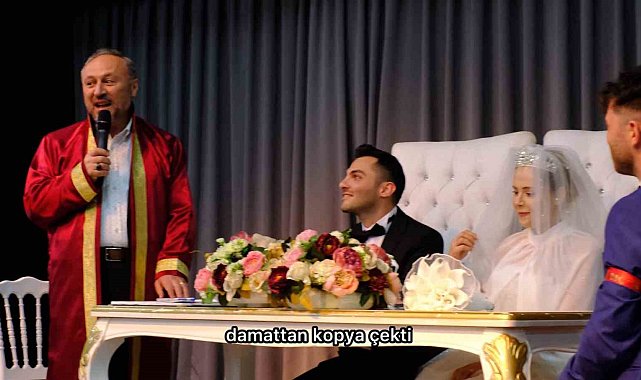 Nikah töreninde tebessüm ettiren anlar: Gelin "evet" dedi, memur "baskı var" diyerek kabul etmedi
