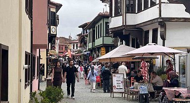 Odunpazarı'na yerli ve yabancı turistlerden yoğun ilgi