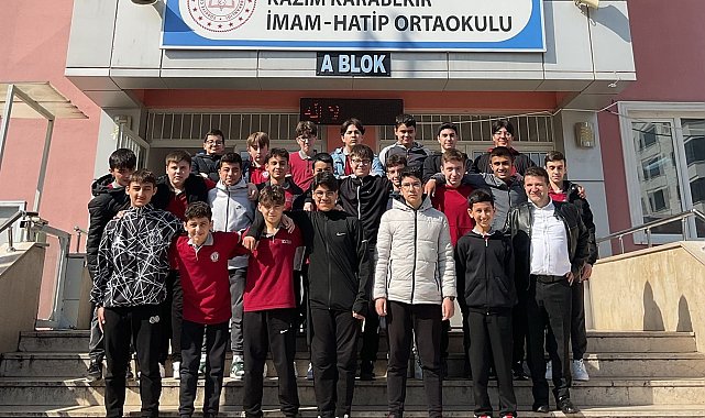 Öğrenciler adım adım hedefe