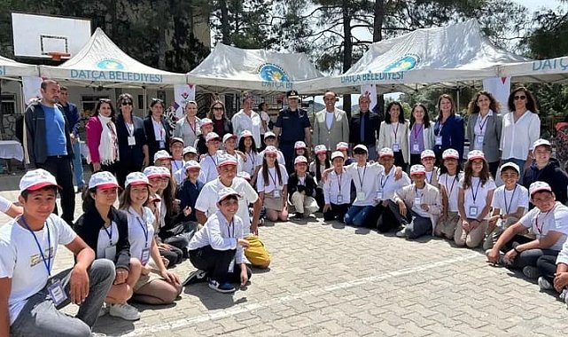 Öğrenciler, Bilim Fuarı'nda projelerini sergiledi