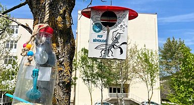 Öğrencilerden kuşlar için yuva ve yemlik