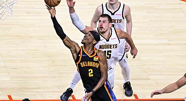 Oklahoma City Thunder, Denver'a 43 sayı fark attı, seriyi eşitledi