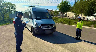 Okul çevresindeki şüphelilere geçit yok...27 şahıs yakalandı