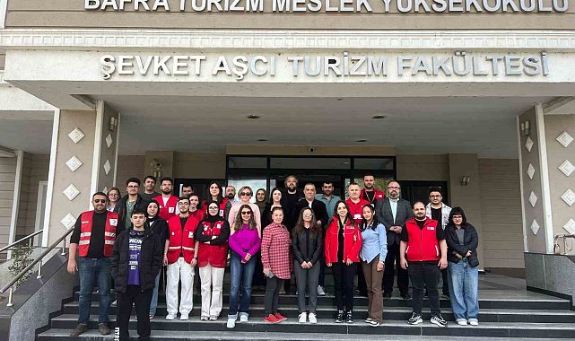 OMÜ'de "Sensiz Olmaz" sloganıyla kan bağışı etkinliği