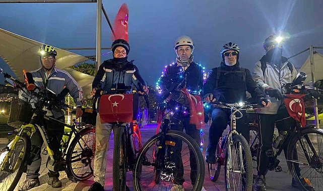 Onlar şehrin "yürüyen diskoları"