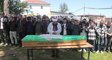 Ordu'da suda cansız bedenine ulaşılan şahıs son yolculuğuna uğurlandı