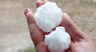 Osmaniye'de ceviz büyüklüğünde dolu yağdı