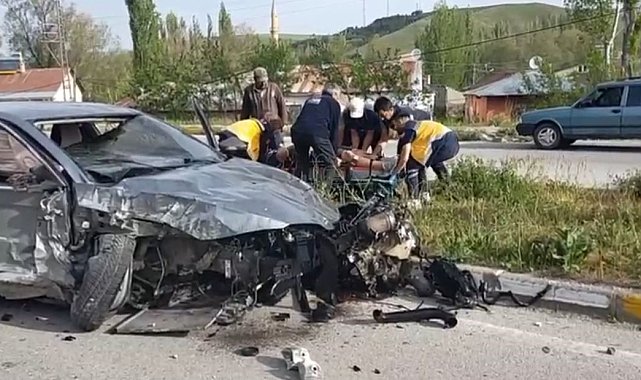 Otomobil hurdaya döndü: 1 yaralı