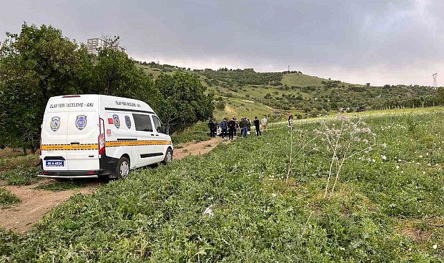 Otomobil içerisinde pompalı tüfekle öldürüldü