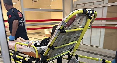 Otomobilden düşen çocuk yaralandı