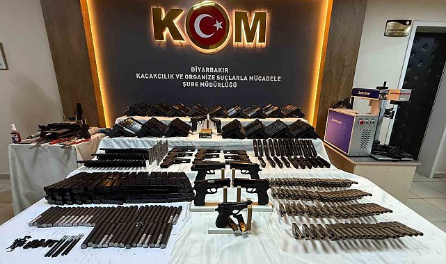Oyuncakçı görünümündeki iş yerinden cephane çıktı: 4 gözaltı