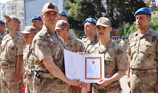 Özel ihtiyaçlı bireyler askerlik hayalini gerçekleştirdi