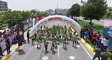 Pendik'te '6. Kaykay, Paten ve Scooter Yarışları' nefes kesti