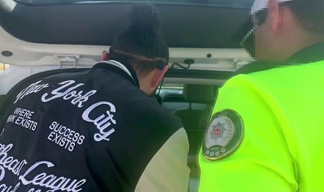 Pendik'te trafikte tartıştığı kişinin aracına saldıran şahsa para cezası