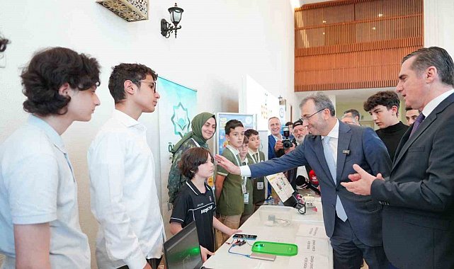 Pendikli gençlerden akıllı fabrika yönetiminden yapay zekaya çığır açan projeler