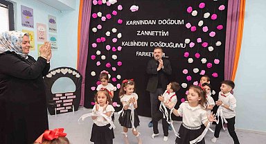 Plevne Anne Çocuk Oyun Evi'nden Anneler Günü etkinliği