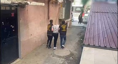 Polisi "beybi", müşterileri "koli" şifresiyle belirleyen fuhuş şebekesine "Pandora Operasyonu"nda 6 tutuklama