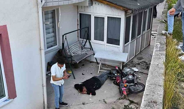 Polisin 'dur' ihtarına uymadı kaza yaptı