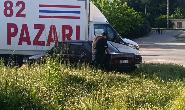 Polisin 'dur' ihtarına uymayıp kaçan otomobil otların arasında bulundu