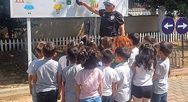 Polislerden öğrencilere uygulamalı eğitim
